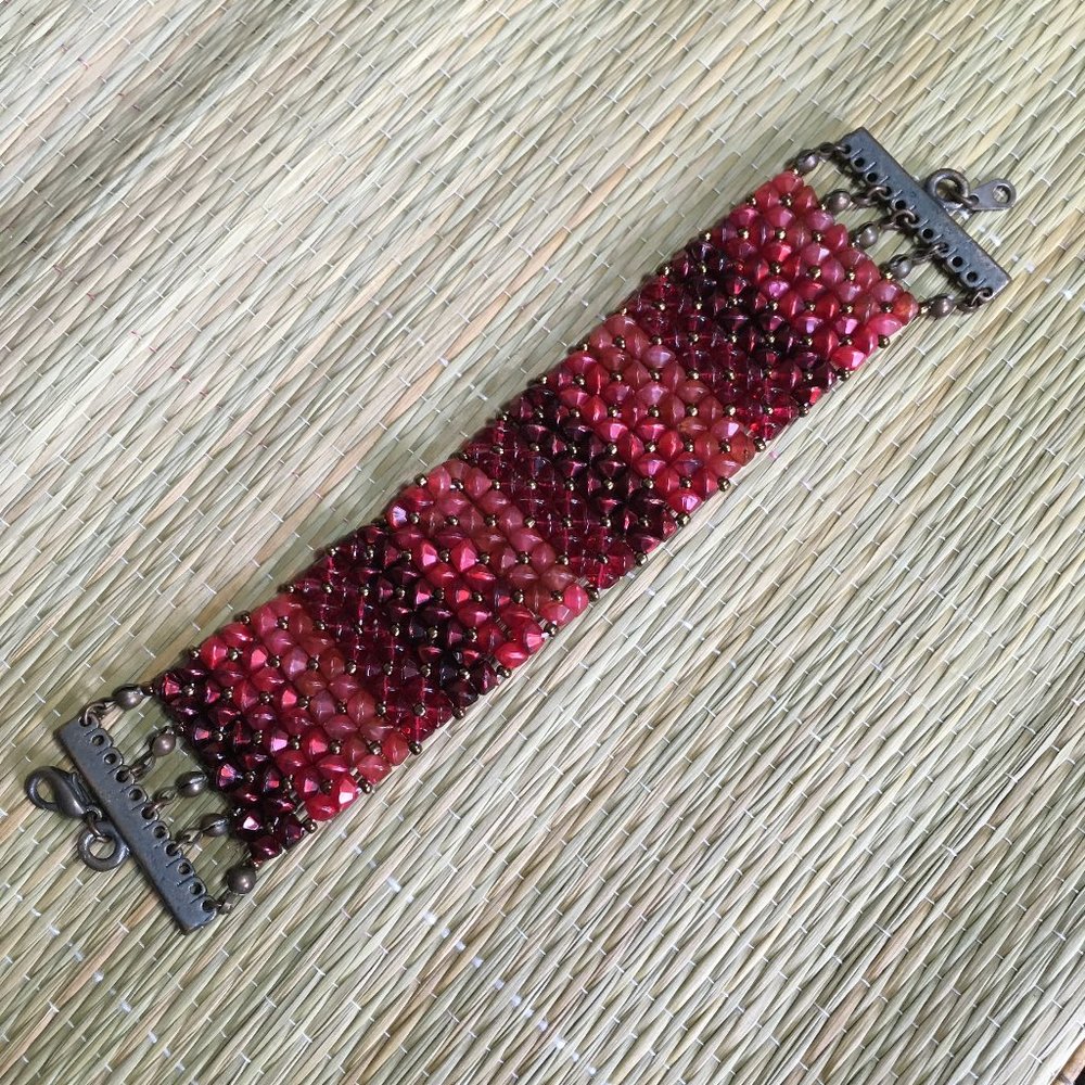 Vintage 90s Woven Hexagon Bead Bracelet